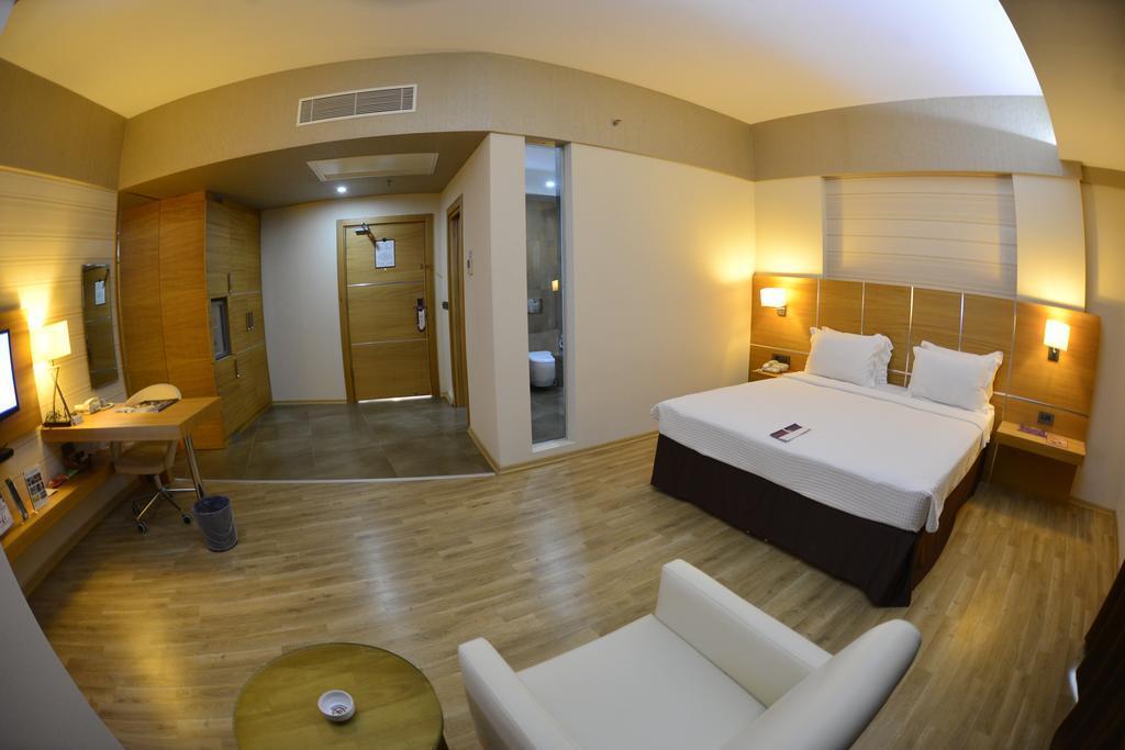 Anemon Grand Adana Otel Eksteriør billede