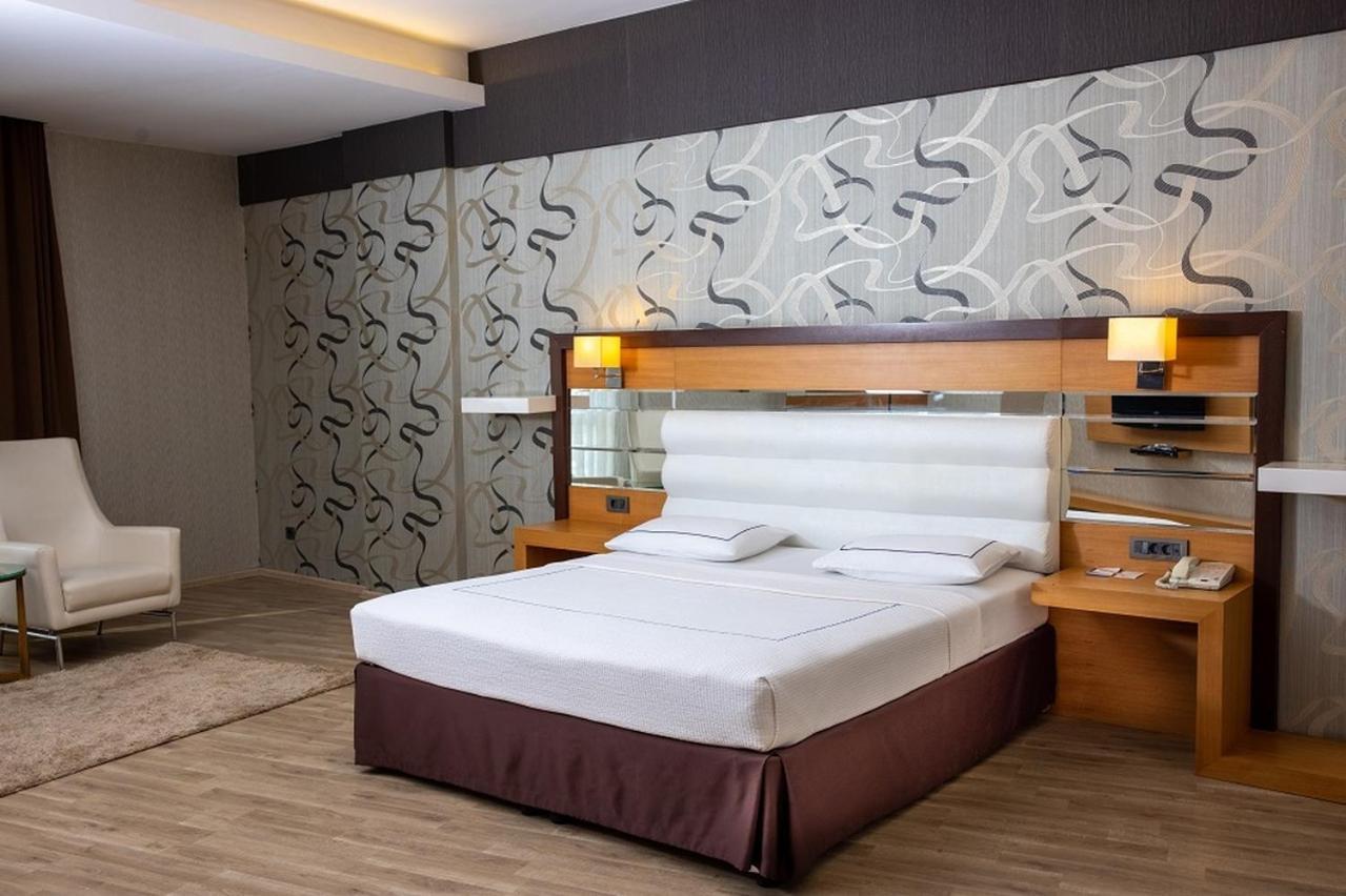 Anemon Grand Adana Otel Eksteriør billede