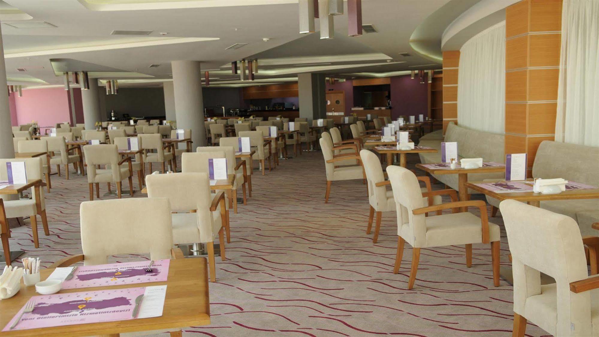 Anemon Grand Adana Otel Eksteriør billede